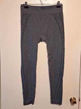 Athletic Works Grey High-Waisted Leggings Women’s Large Stretch Activewear
